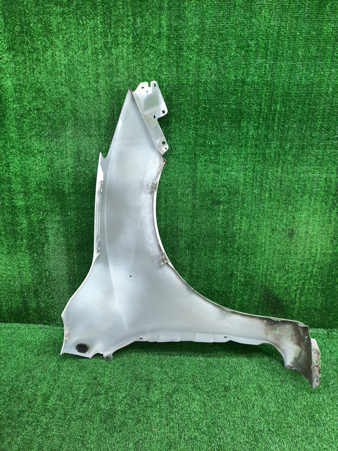 Крыло левое переднее MAZDA AXELA, MAZDA 3, 3 BL6FJ, BLEFW, BL5FP, BLEAP, BLEFP, BLFFP, BL3FW, BL5FW, BLEAW, BLFFW, BL 14478 3 ракурс