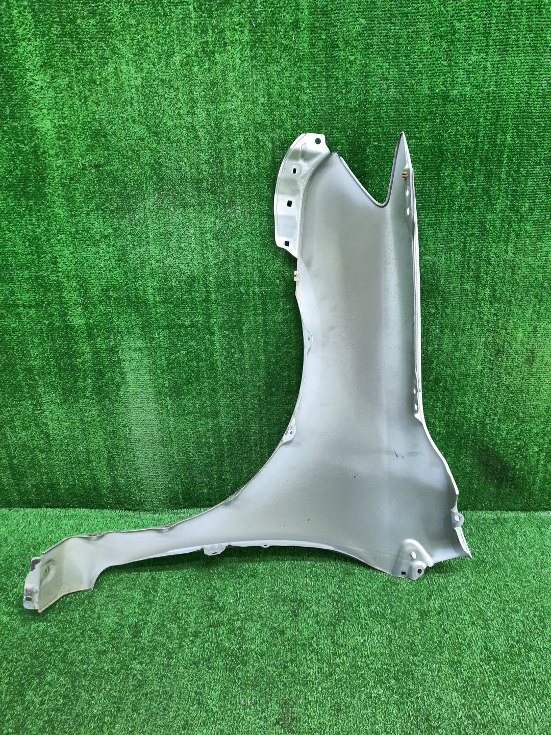 Крыло правое переднее TOYOTA COROLLA FIELDER, COROLLA  AXIO ZRE144G, ZRE142G, NZE144G, NZE141G, NZE141, NZE144, ZRE142, ZRE144 14511 3 ракурс
