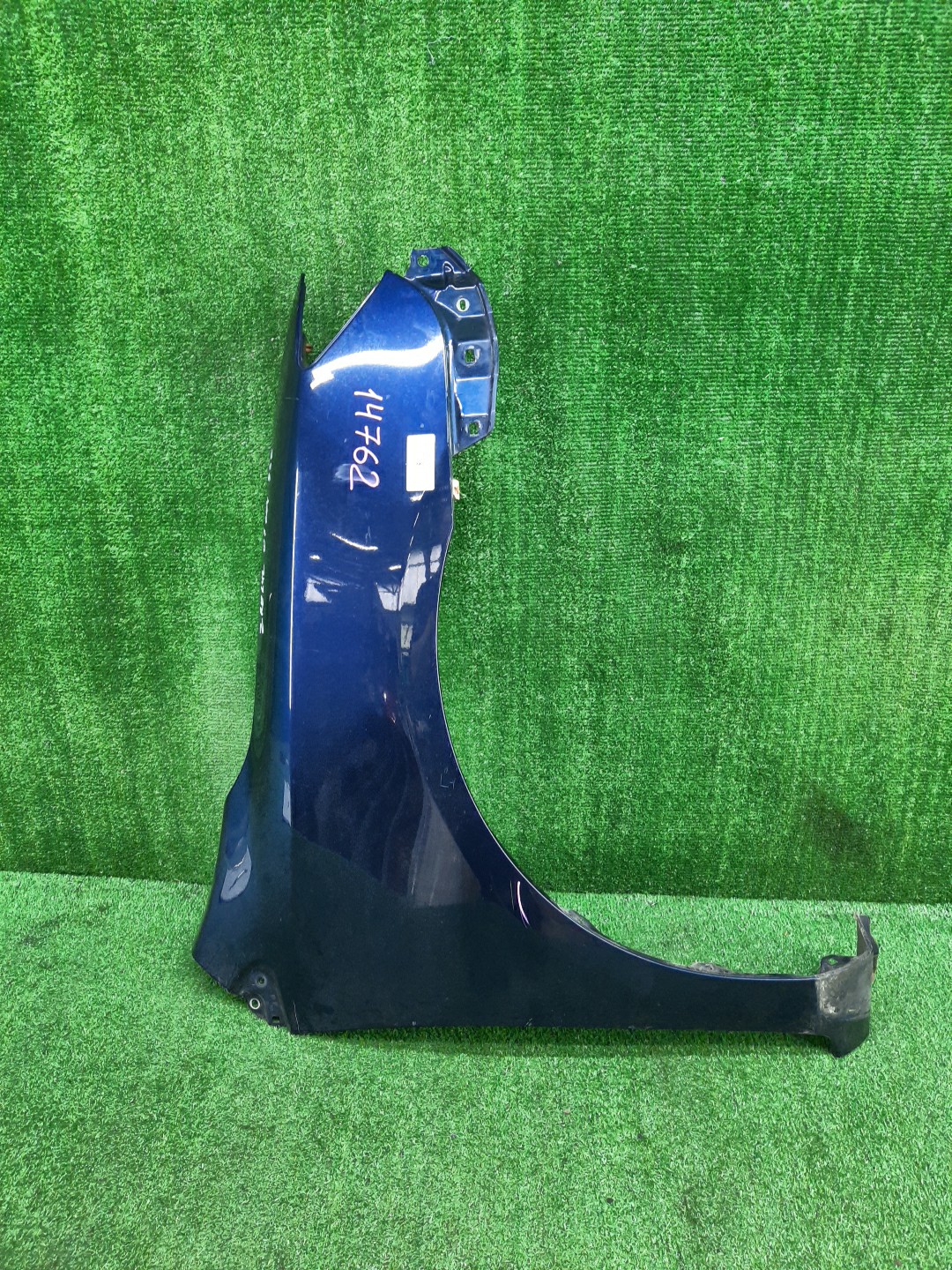 Крыло правое переднее TOYOTA COROLLA FIELDER, COROLLA  AXIO ZRE144G, ZRE142G, NZE144G, NZE141G, NZE141, NZE144, ZRE142, ZRE144 14762 1 ракурс