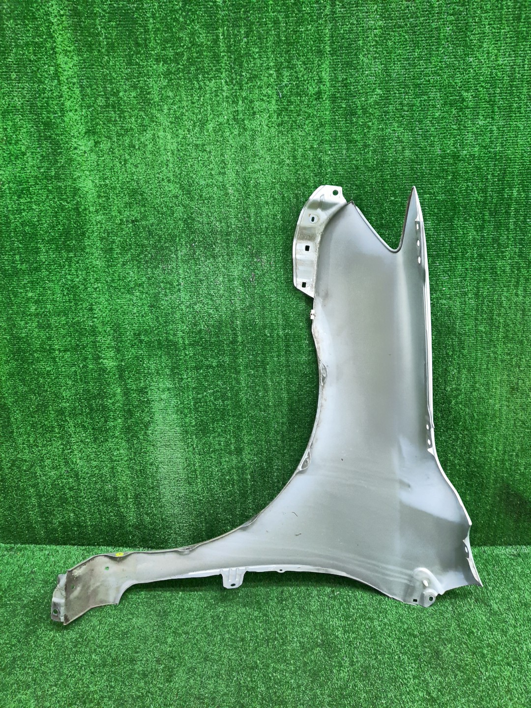 Крыло правое переднее TOYOTA COROLLA FIELDER, COROLLA  AXIO ZRE144G, ZRE142G, NZE144G, NZE141G, NZE141, NZE144, ZRE142, ZRE144 14806 3 ракурс