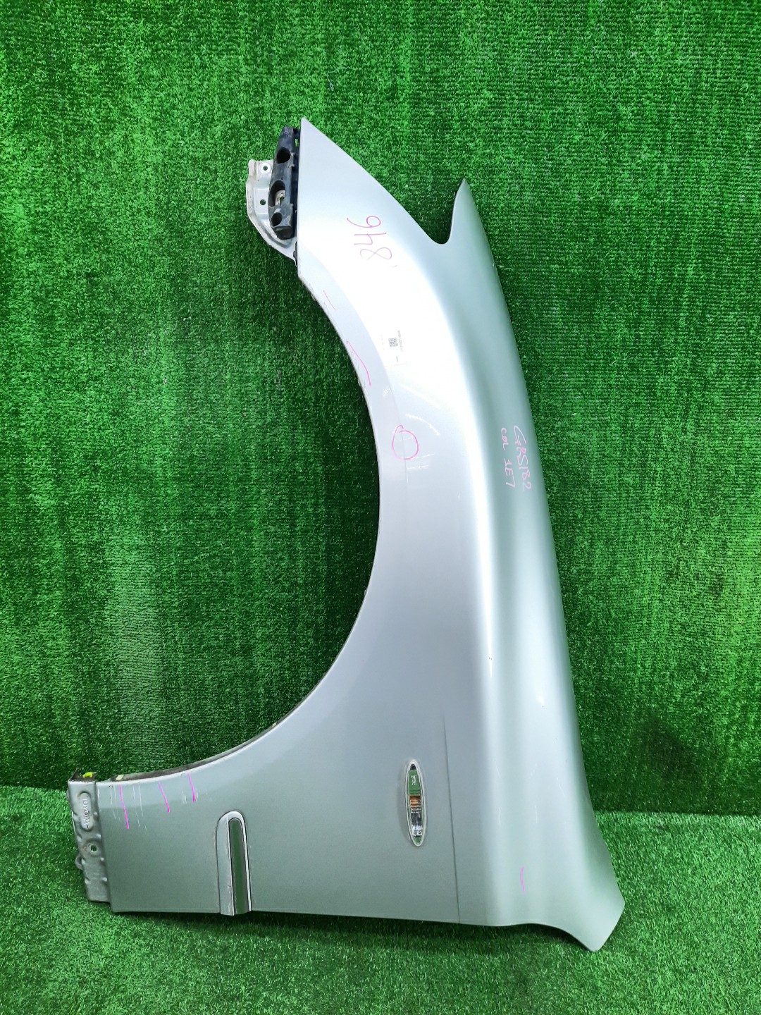 Крыло левое переднее TOYOTA CROWN GRS182, GRS180, GRS181, GRS183, GRS184 14846 1 ракурс