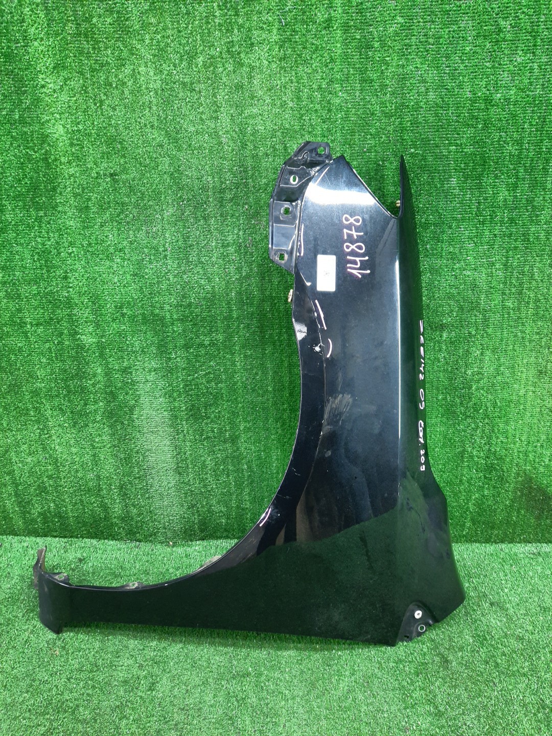 Крыло левое переднее TOYOTA COROLLA FIELDER, COROLLA  AXIO ZRE144G, ZRE142G, NZE144G, NZE141G, NZE141, NZE144, ZRE142, ZRE144 14878 1 ракурс