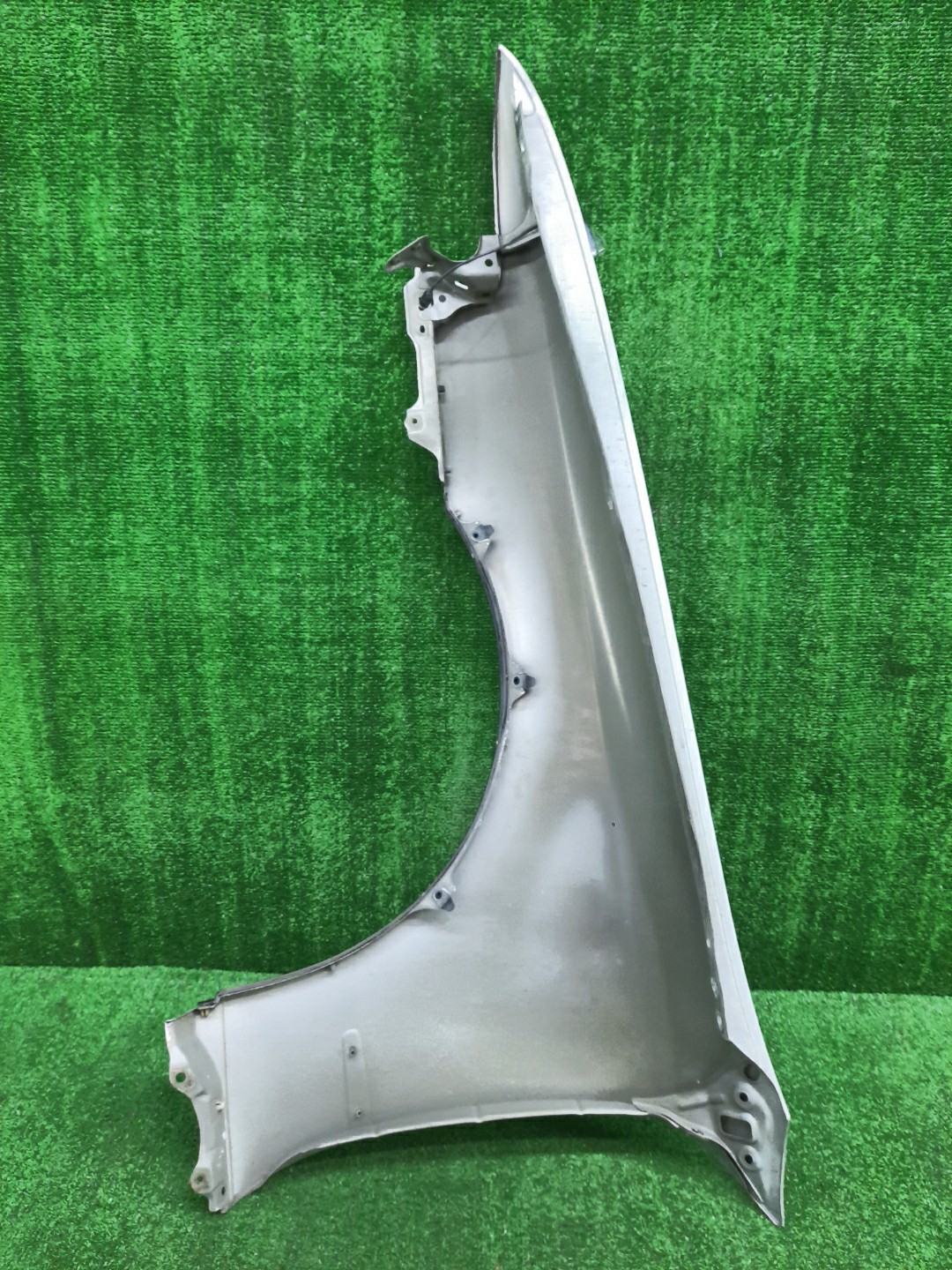 Крыло правое переднее TOYOTA CHASER GX90, JZX90, SX90, JZX91, JZX93, LX90 14944 3 ракурс