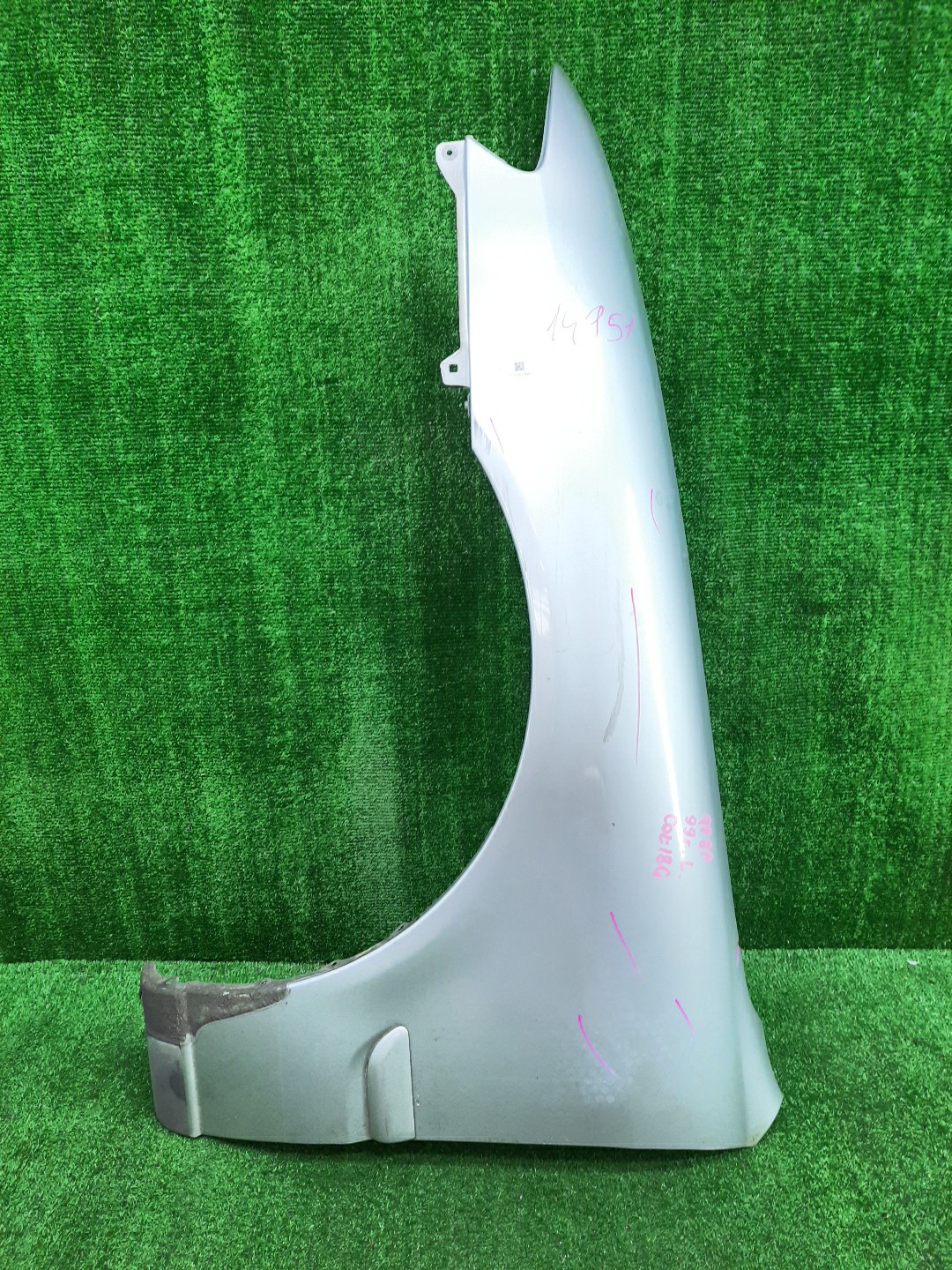 Крыло левое переднее MAZDA CAPELLA, 626 GF8P, GWEW, GW8W, GWER, GWFW, GFEP, GW5R, GF, GW 14951 1 ракурс