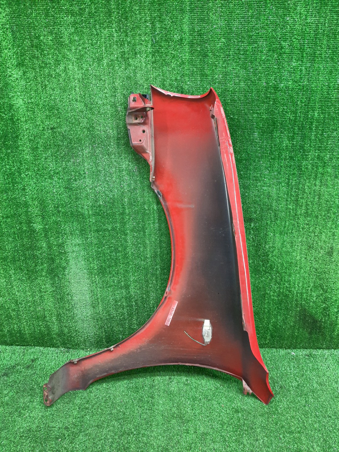 Крыло правое переднее NISSAN MARCH K11 15005 3 ракурс