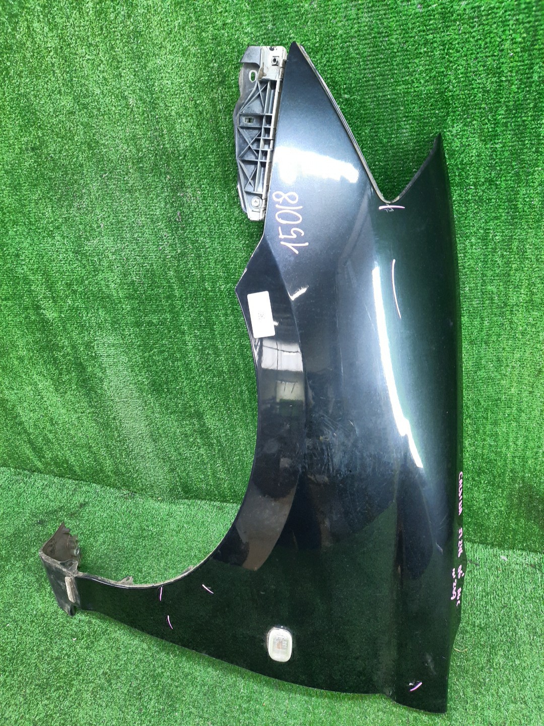 Крыло левое переднее TOYOTA CALDINA ST246W, AZT241W, AZT246W, ZZT241W 15018 2 ракурс