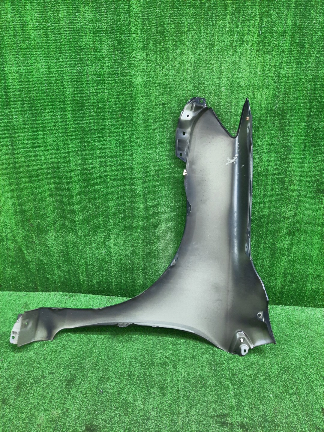 Крыло правое переднее TOYOTA COROLLA FIELDER, COROLLA  AXIO ZRE144G, ZRE142G, NZE144G, NZE141G, NZE141, NZE144, ZRE142, ZRE144 15127 3 ракурс