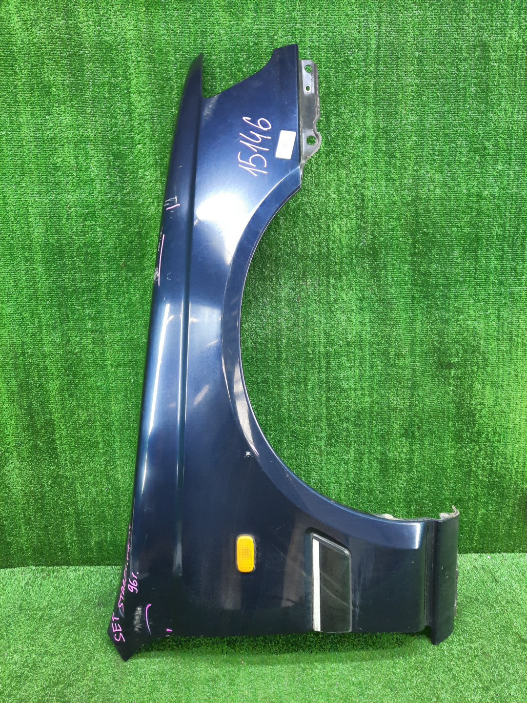 Крыло правое переднее NISSAN STAGEA WHC34, WGNC34, WGC34 15146 1 ракурс