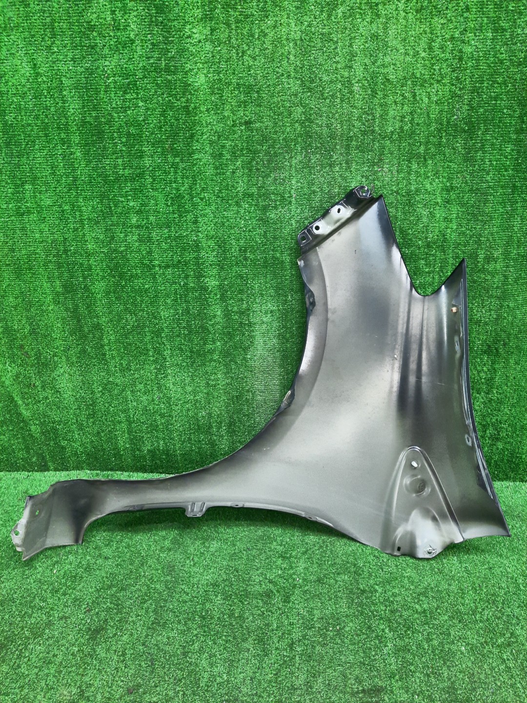 Крыло правое переднее TOYOTA VITZ, YARIS KSP130, NSP130, NSP135, NCP131 15149 4 ракурс