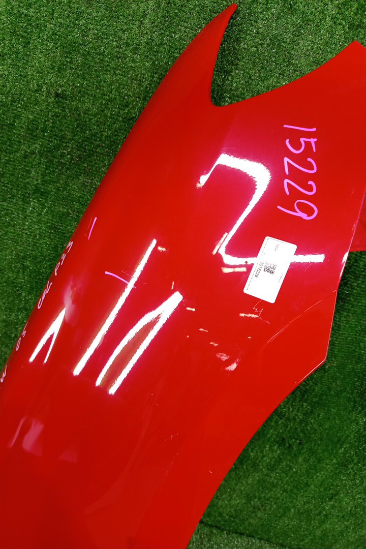 Крыло правое переднее MITSUBISHI AIRTREK CU2W, CU4W 15229 2 ракурс