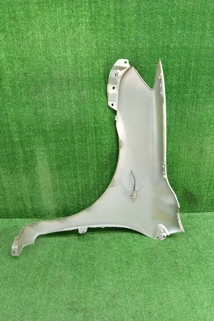 Крыло правое переднее TOYOTA COROLLA FIELDER, COROLLA  AXIO ZRE144G, ZRE142G, NZE144G, NZE141G, NZE141, NZE144, ZRE142, ZRE144 15285 3 ракурс