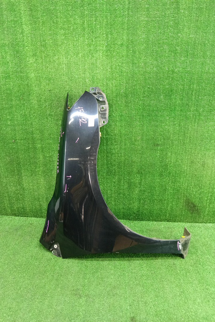 Крыло правое переднее TOYOTA COROLLA FIELDER, COROLLA  AXIO ZRE144G, ZRE142G, NZE144G, NZE141G, NZE141, NZE144, ZRE142, ZRE144 15292 1 ракурс