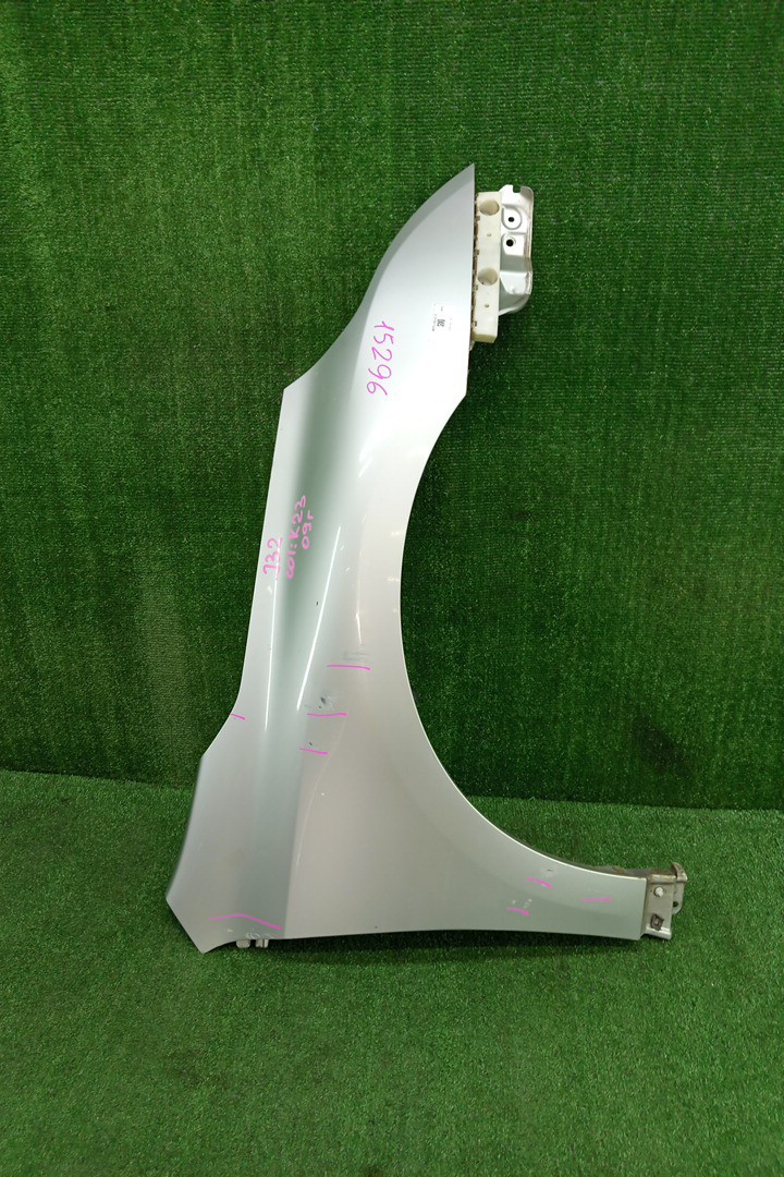 Крыло правое переднее NISSAN TEANA TNJ32, PJ32, J32 15296 1 ракурс Крыло правое переднее NISSAN TEANA TNJ32, PJ32, J32 15296 1 ракурс