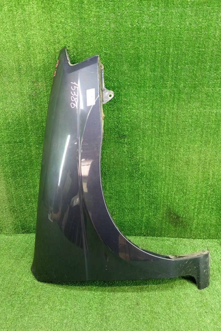 Крыло правое переднее MAZDA DEMIO DW3W, DW5W 15386 1 ракурс