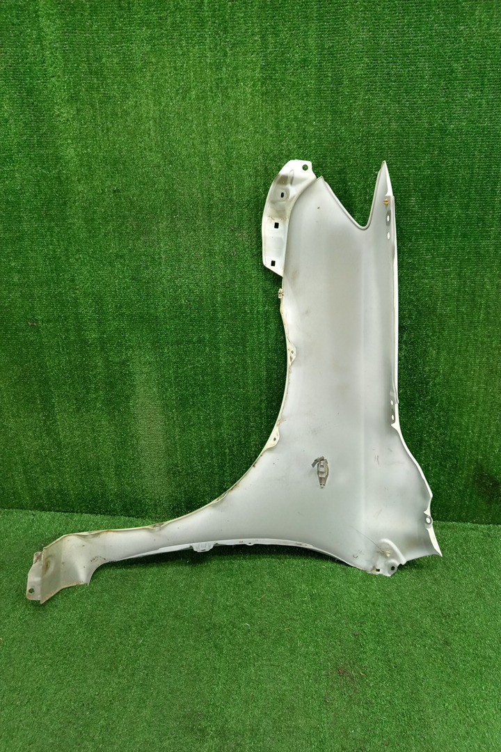 Крыло правое переднее TOYOTA COROLLA FIELDER, COROLLA  AXIO ZRE144G, ZRE142G, NZE144G, NZE141G, NZE141, NZE144, ZRE142, ZRE144 15396 3 ракурс