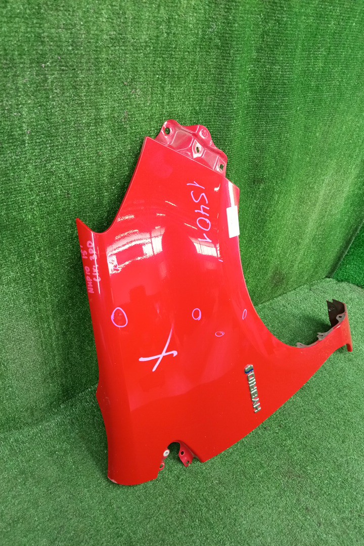 Крыло правое переднее TOYOTA AQUA NHP10 15401 2 ракурс