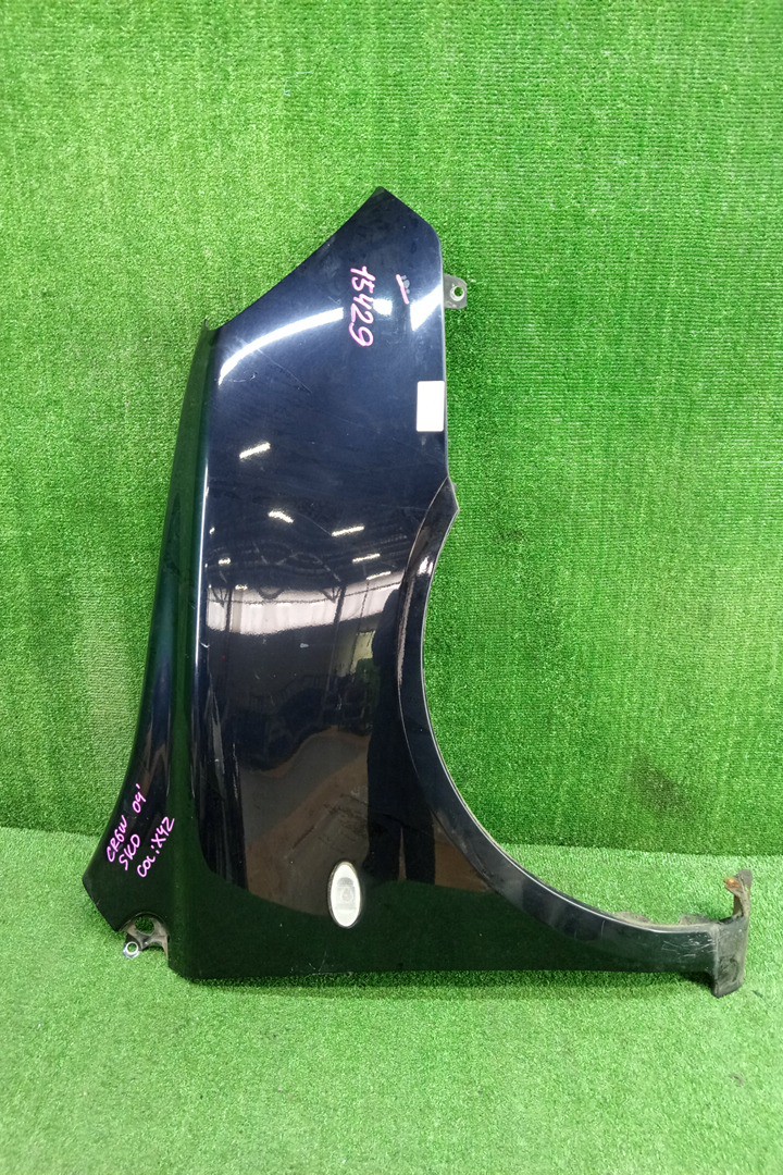 Крыло правое переднее MITSUBISHI DION CR6W 15429 1 ракурс