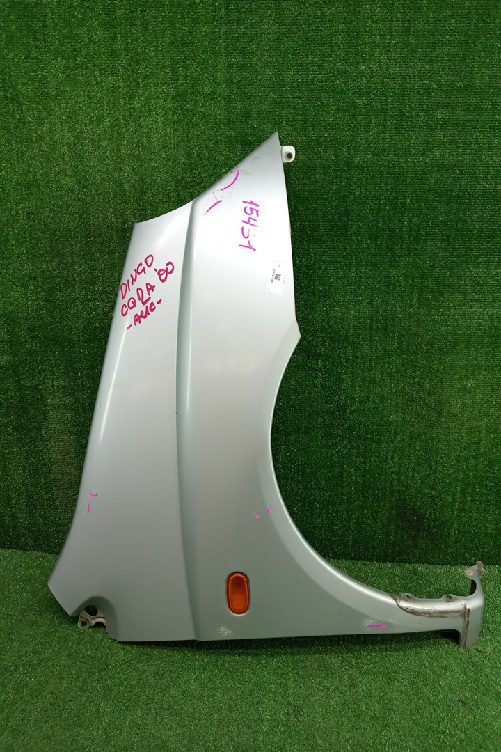 Крыло правое переднее MITSUBISHI MIRAGE DINGO CQ2A 15431 1 ракурс