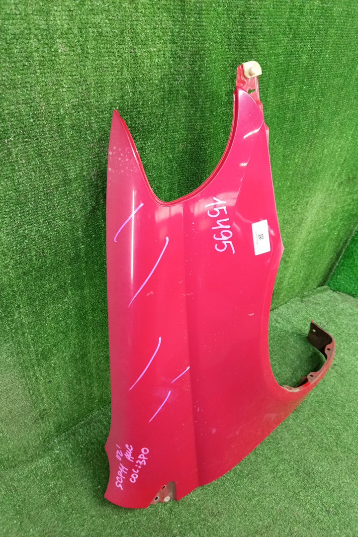 Крыло правое переднее TOYOTA PLATZ NCP12, SCP11, NCP16 15495 2 ракурс