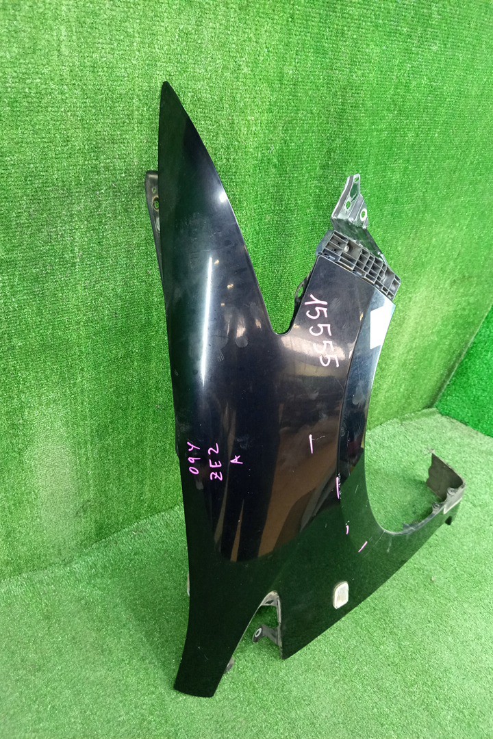 Крыло правое переднее HONDA INSIGHT ZE3, ZE2 15555 2 ракурс