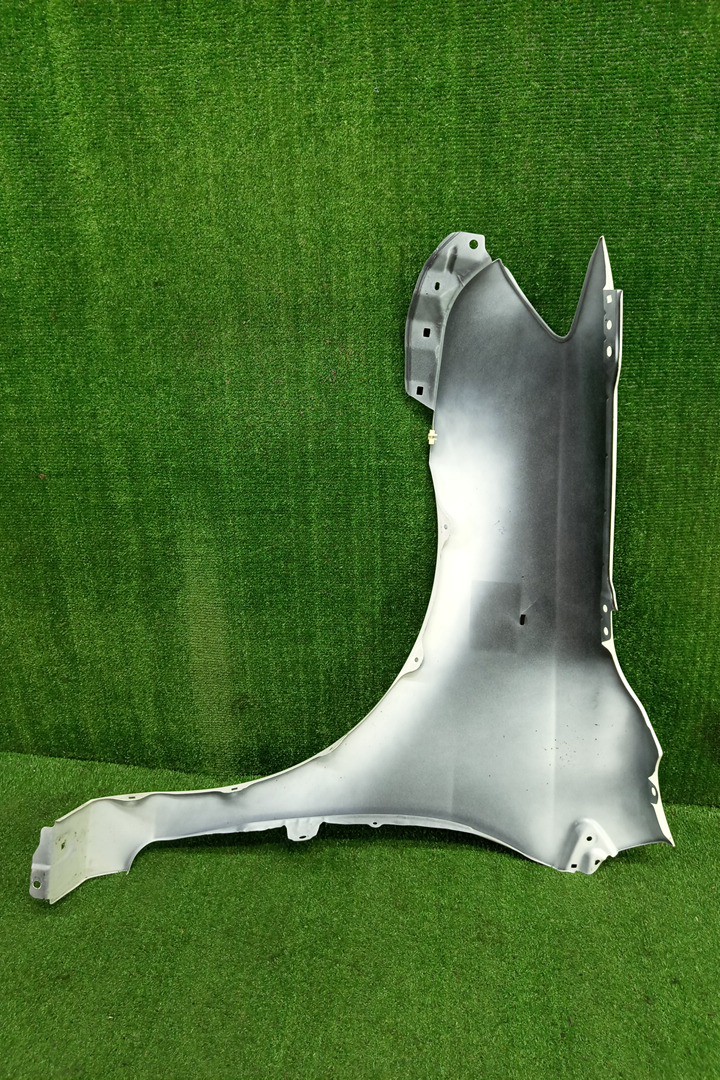 Крыло правое переднее TOYOTA COROLLA FIELDER, COROLLA  AXIO ZRE144G, ZRE142G, NZE144G, NZE141G, NZE141, NZE144, ZRE142, ZRE144 15572 3 ракурс