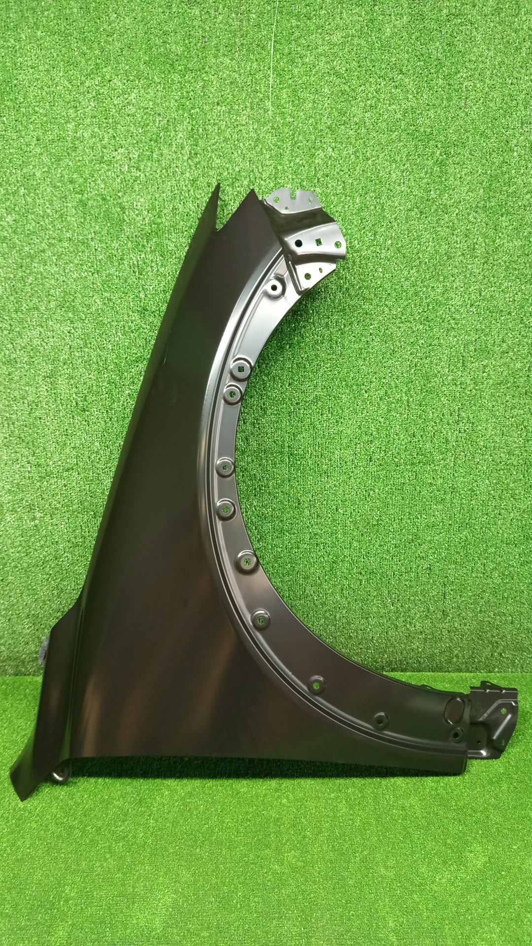Крыло правое переднее MAZDA CX-3 DK5FW D10E-52-111C 1 ракурс