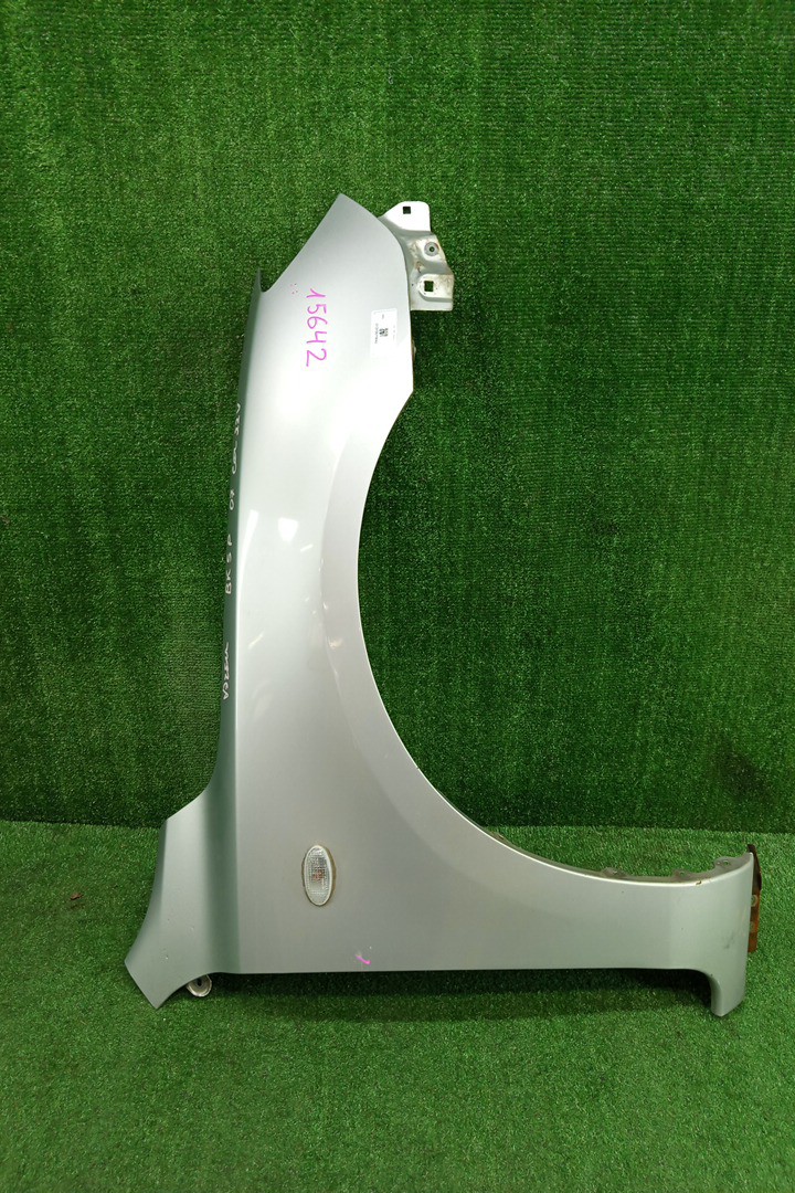 Крыло правое переднее MAZDA AXELA, MAZDA 3, 3 BK5P, BK3P, BKEP, BK WAGON 1 ракурс