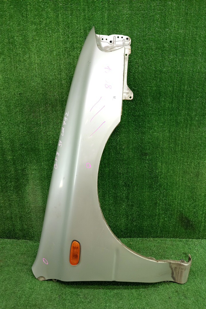 Крыло правое переднее SUBARU IMPREZA GC8, GF2, GF3, GF5, GF8, GF1, GF4, GC1, GF6, GC4, GC6 15658 1 ракурс