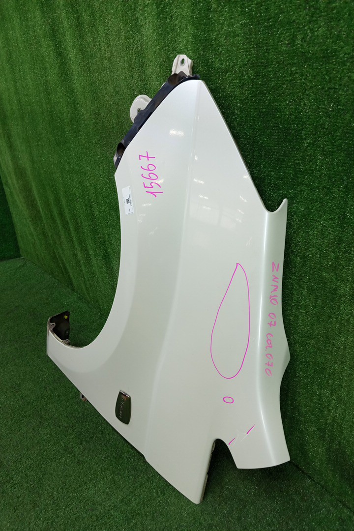 Крыло левое переднее TOYOTA ISIS ZNM10, ZNM10W, ANM10, ANM10W, ANM15, ANM15W, ZGM10, ZGM10W, ZGM11, ZGM11W, ZGM15, ZGM15W, ANM10G, ZGM10G, ANM15G, ZNM10G, ZGM11G, ZGM15G 15667 2 ракурс