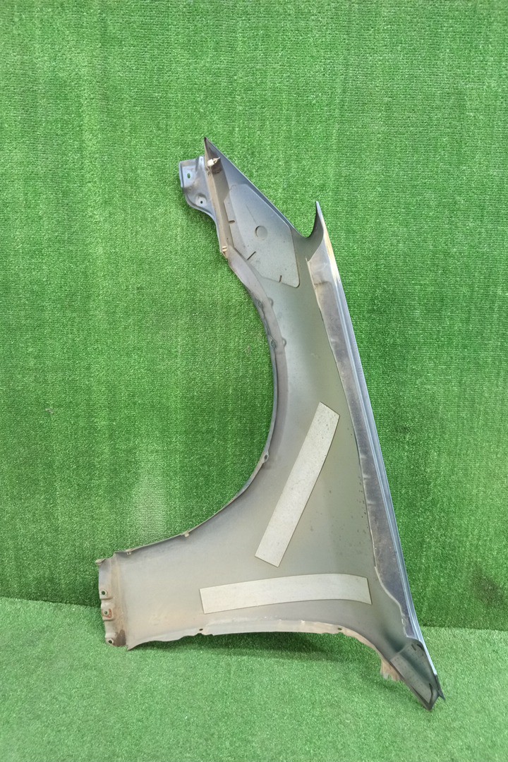 Крыло правое переднее NISSAN SKYLINE V35 15725 4 ракурс