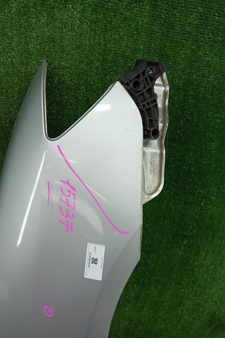 Крыло правое переднее TOYOTA COROLLA NZE121 15737 3 ракурс