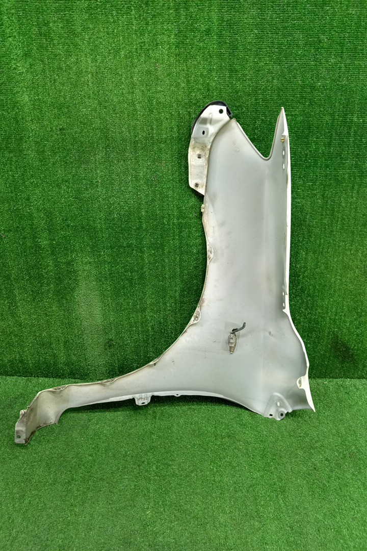 Крыло правое переднее TOYOTA COROLLA FIELDER, COROLLA  AXIO ZRE144G, ZRE142G, NZE144G, NZE141G, NZE141, NZE144, ZRE142, ZRE144 15741 3 ракурс