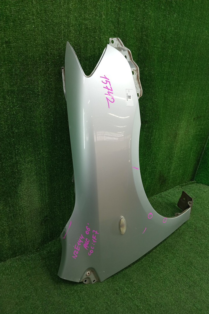 Крыло правое переднее TOYOTA COROLLA FIELDER, COROLLA  AXIO ZRE144G, ZRE142G, NZE144G, NZE141G, NZE141, NZE144, ZRE142, ZRE144 15742 2 ракурс