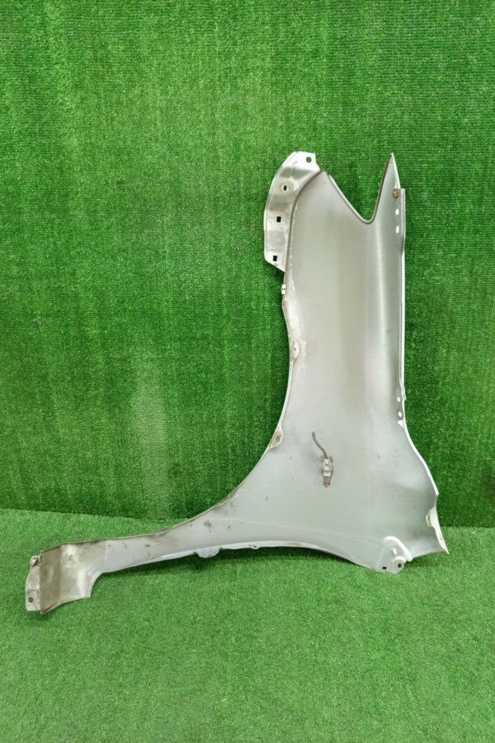 Крыло правое переднее TOYOTA COROLLA FIELDER, COROLLA  AXIO ZRE144G, ZRE142G, NZE144G, NZE141G, NZE141, NZE144, ZRE142, ZRE144 15742 4 ракурс
