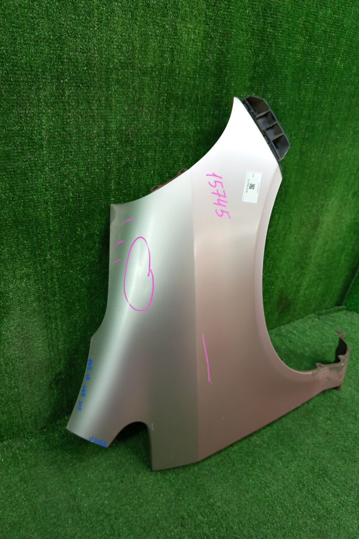 Крыло правое переднее HONDA FIT, JAZZ GD2, GD3, GD4, GD1 15745 2 ракурс