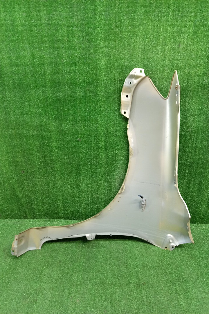 Крыло правое переднее TOYOTA COROLLA FIELDER, COROLLA  AXIO ZRE144G, ZRE142G, NZE144G, NZE141G, NZE141, NZE144, ZRE142, ZRE144 15874 3 ракурс