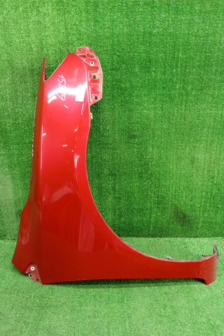 Крыло правое переднее TOYOTA COROLLA FIELDER, COROLLA  AXIO ZRE144G, ZRE142G, NZE144G, NZE141G, NZE141, NZE144, ZRE142, ZRE144 15879 1 ракурс