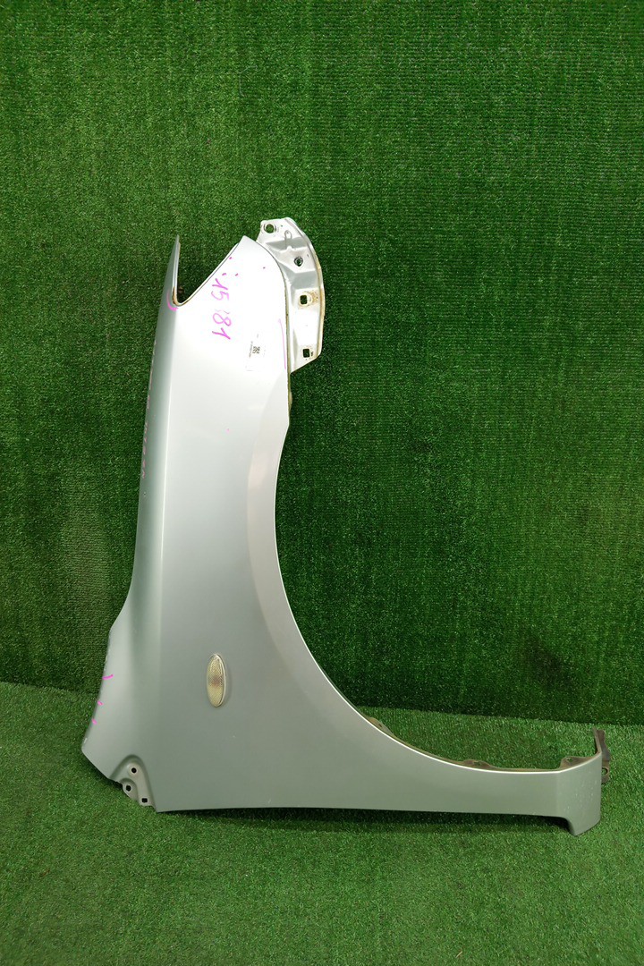 Крыло правое переднее TOYOTA COROLLA FIELDER, COROLLA  AXIO ZRE144G, ZRE142G, NZE144G, NZE141G, NZE141, NZE144, ZRE142, ZRE144 15881 1 ракурс