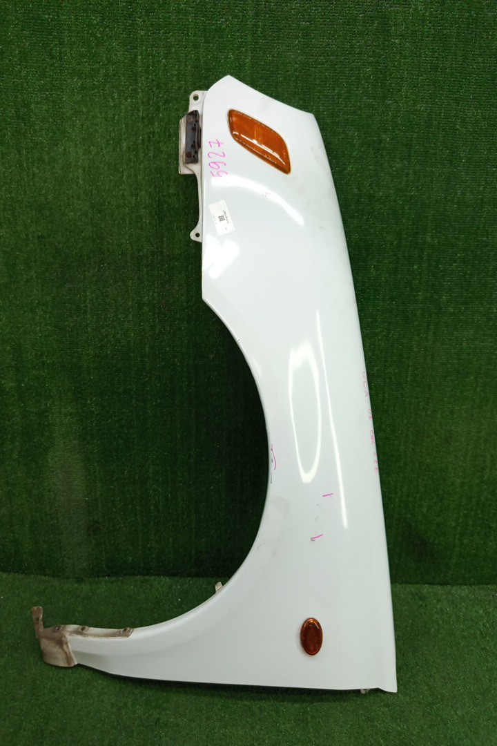 Крыло левое переднее SUBARU IMPREZA WRX, IMPREZA GDA, GGA, GDD, GG2, GG9, GGD, GG3, GGC, GD3, GD2, GD9 15927 1 ракурс