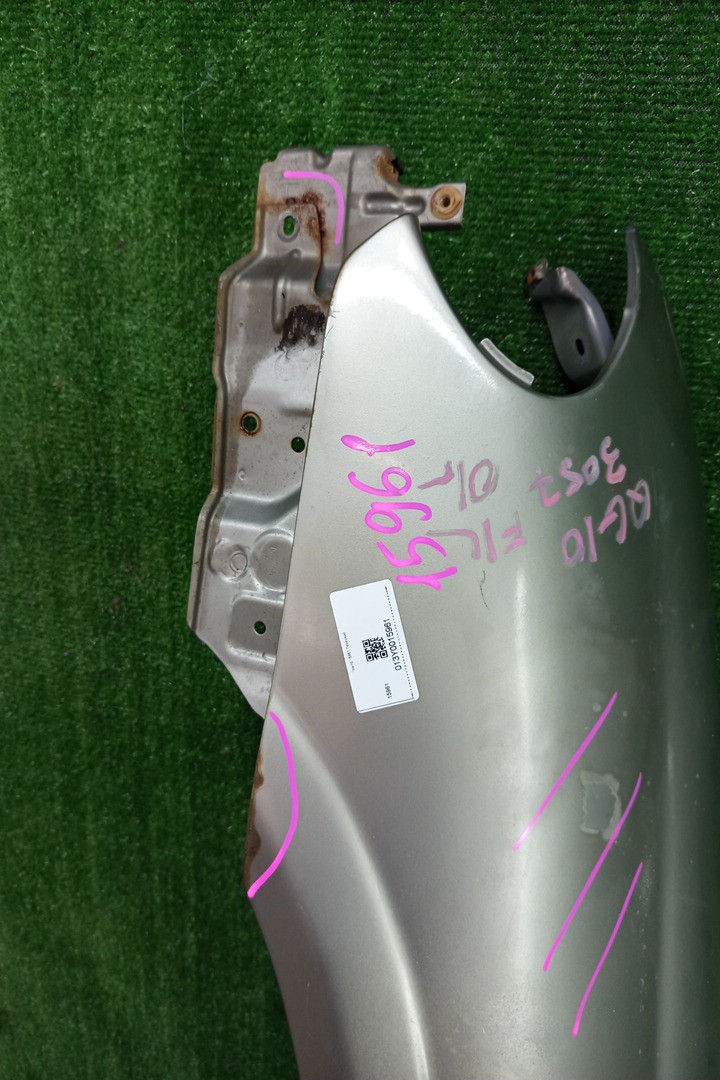 Крыло левое переднее NISSAN BLUEBIRD SYLPHY G10, QG10, FG10, TG10, QNG10 15961 3 ракурс