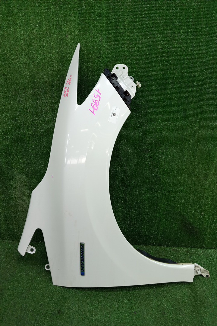 Крыло правое переднее HONDA JADE FR4 15991 1 ракурс