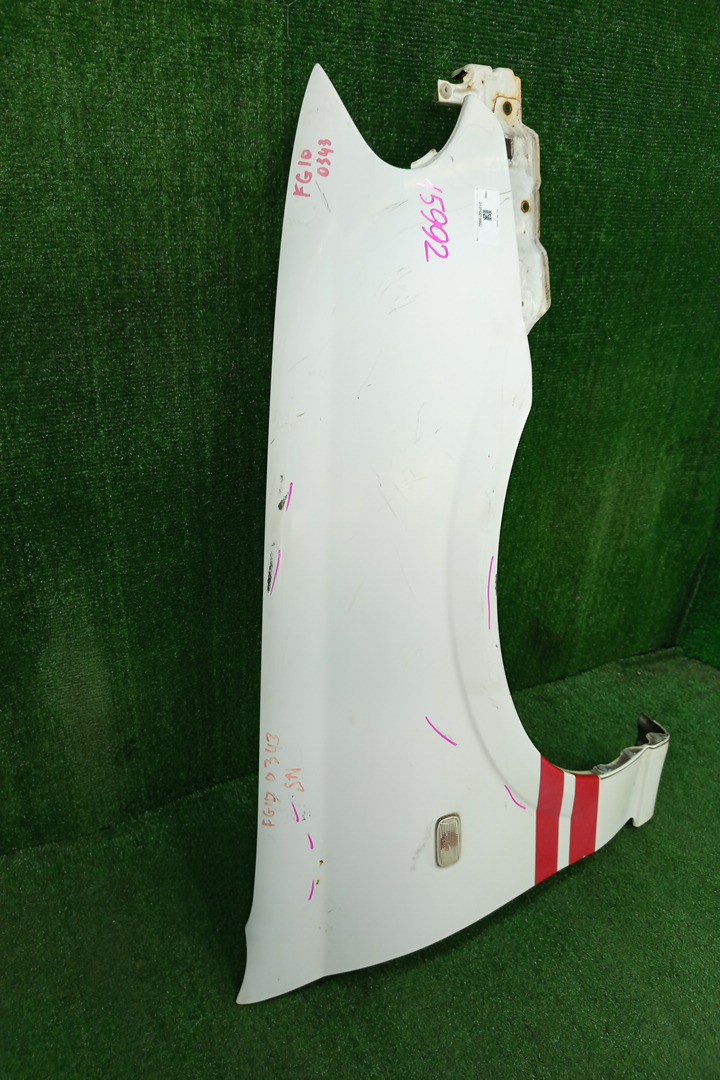 Крыло правое переднее NISSAN BLUEBIRD SYLPHY G10, QG10, FG10, TG10, QNG10 15992 2 ракурс
