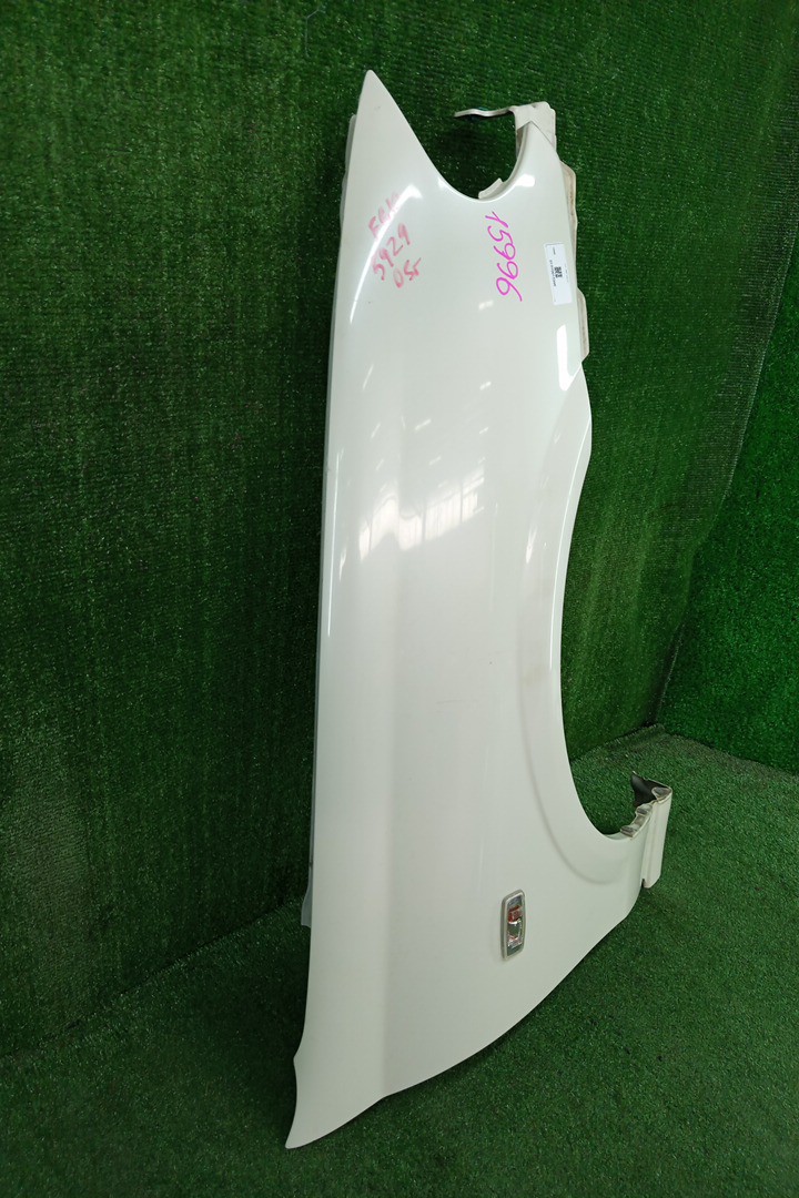 Крыло правое переднее NISSAN BLUEBIRD SYLPHY G10, QG10, FG10, TG10, QNG10 15996 2 ракурс
