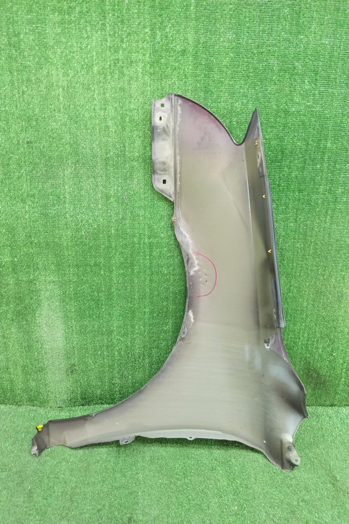 Крыло правое переднее TOYOTA AVENSIS ZZT251, AZT250, AZT255, AZT251 16025 3 ракурс