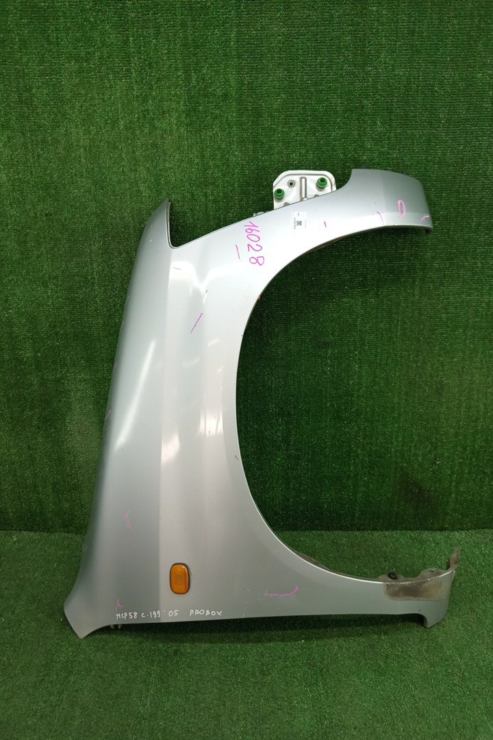 Крыло правое переднее TOYOTA PROBOX NCP51V, NCP58G, NCP55V, NCP50V, NCP59G, NLP51 16028 1 ракурс