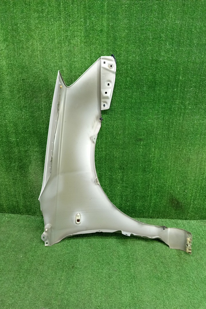 Крыло левое переднее TOYOTA ALLION ZZT240, NZT240, AZT240, ZZT245 16065 4 ракурс