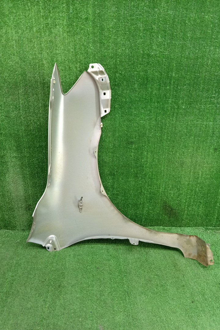 Крыло левое переднее TOYOTA COROLLA FIELDER, COROLLA  AXIO ZRE144G, ZRE142G, NZE144G, NZE141G, NZE141, NZE144, ZRE142, ZRE144 16105 4 ракурс