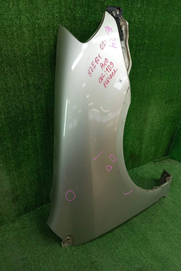 Крыло правое переднее TOYOTA COROLLA NZE121 16124 2 ракурс