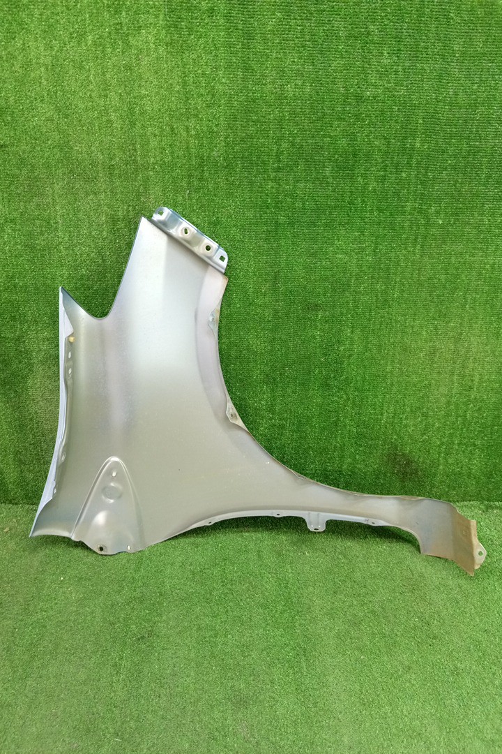 Крыло левое переднее TOYOTA VITZ, YARIS KSP130, NSP130, NSP135, NCP131 16242 3 ракурс