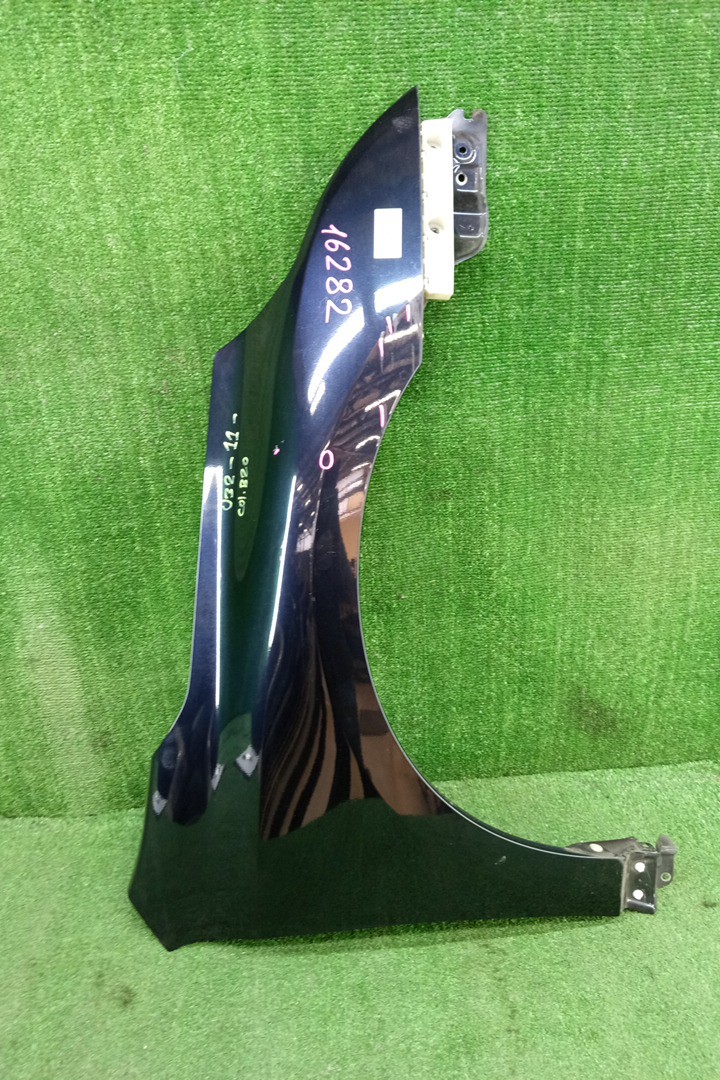 Крыло правое переднее NISSAN TEANA TNJ32, PJ32, J32 16282 1 ракурс Крыло правое переднее NISSAN TEANA TNJ32, PJ32, J32 16282 1 ракурс
